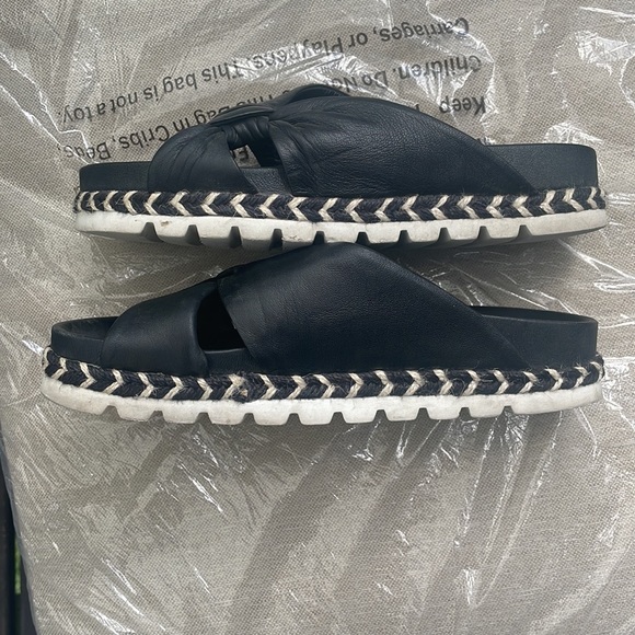 J/Slides black leather with braided trim detail - Picture 3 of 5